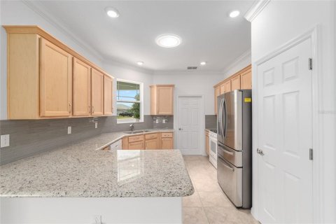 House in Ocala, Florida 2 bedrooms, 124.86 sq.m. № 1907436 - photo 30