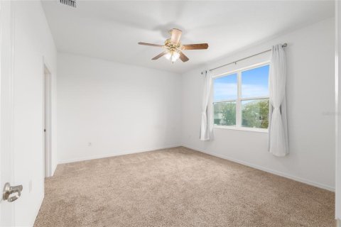 House in Ocala, Florida 2 bedrooms, 124.86 sq.m. № 1907436 - photo 4