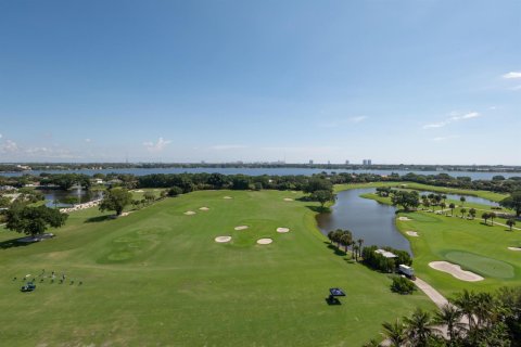 Condo à West Palm Beach, Floride, 2 chambres  № 2246283
