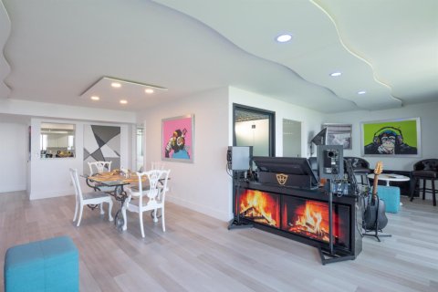 Copropriété à vendre à West Palm Beach, Floride: 2 chambres, 112.04 m2 № 2246283 - photo 11