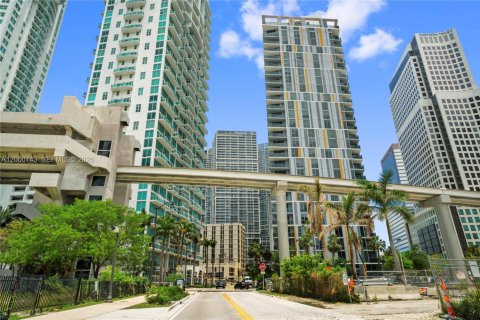 Condo in Miami, Florida, 2 bedrooms  № 2065066 - photo 29