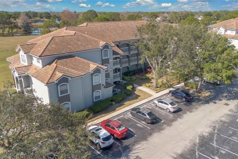 Copropriété à vendre à Orlando, Floride: 1 chambre, 79.99 m2 № 1512336 - photo 1