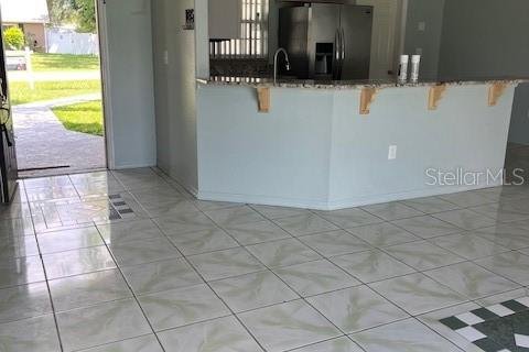 Снять в аренду виллу или дом в Киссимми, Флорида 3 комнаты, 107.12м2, № 1879833 - фото 5
