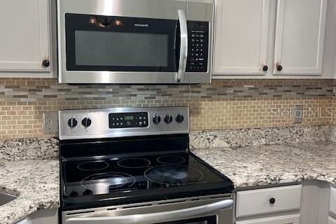 Снять в аренду виллу или дом в Киссимми, Флорида 3 комнаты, 107.12м2, № 1879833 - фото 9