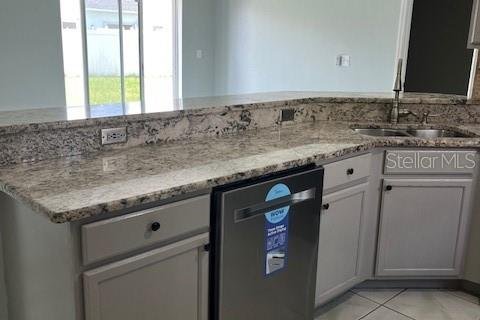 Снять в аренду виллу или дом в Киссимми, Флорида 3 комнаты, 107.12м2, № 1879833 - фото 8