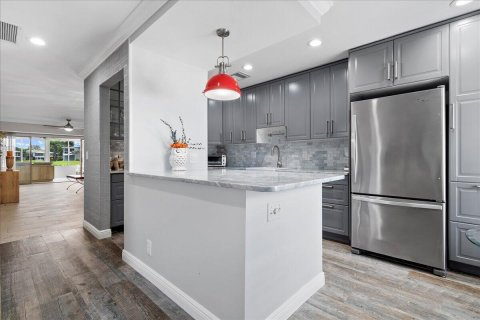 Condo à Delray Beach, Floride, 2 chambres № 2242526