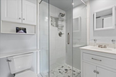 Condo in Delray Beach, Florida, 2 bedrooms  № 2242526 - photo 14