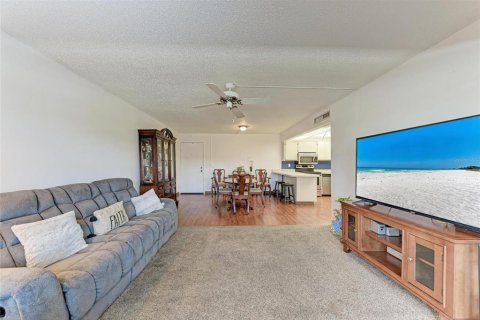 Condominio en venta en Port Charlotte, Florida, 2 dormitorios, 85.38 m2 № 1413104 - foto 12