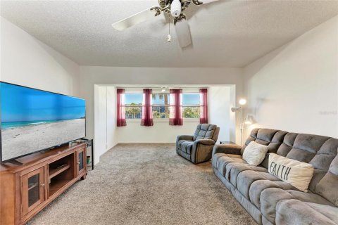 Condominio en venta en Port Charlotte, Florida, 2 dormitorios, 85.38 m2 № 1413104 - foto 8