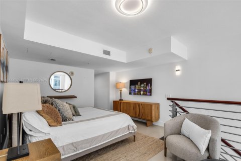 Condominio en alquiler en Miami, Florida, 1 dormitorio, 98.29 m2 № 2026429 - foto 9