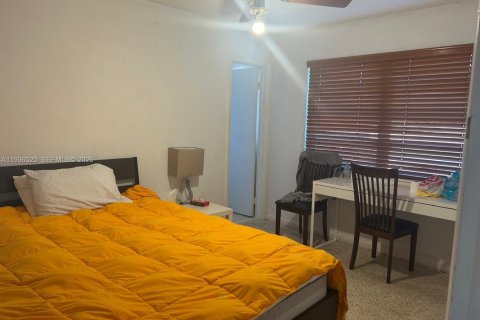 Villa ou maison à vendre à Miami, Floride: 3 chambres, 120.77 m2 № 1995481 - photo 16