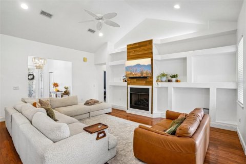 Casa en venta en Belleview, Florida, 4 dormitorios, 264.68 m2 № 2385847 - foto 11