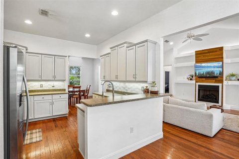 Casa en venta en Belleview, Florida, 4 dormitorios, 264.68 m2 № 2385847 - foto 18