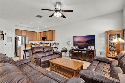 Townhouse in Lake Mary, Florida 3 bedrooms, 177.81 sq.m. № 1837383 - photo 6