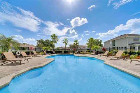Townhouse in Lake Mary, Florida 3 bedrooms, 177.81 sq.m. № 1837383 - photo 25