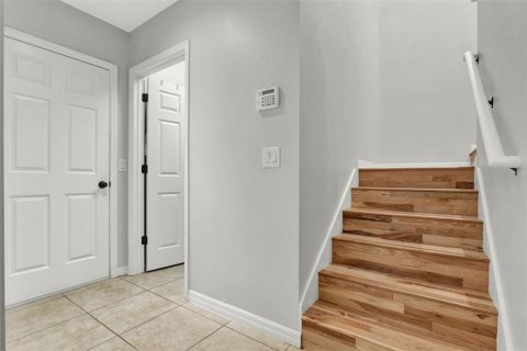 Townhouse in Lake Mary, Florida 3 bedrooms, 177.81 sq.m. № 1837383 - photo 9