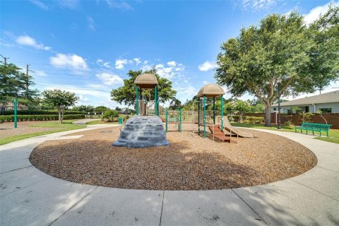 Townhouse in Lake Mary, Florida 3 bedrooms, 177.81 sq.m. № 1837383 - photo 28