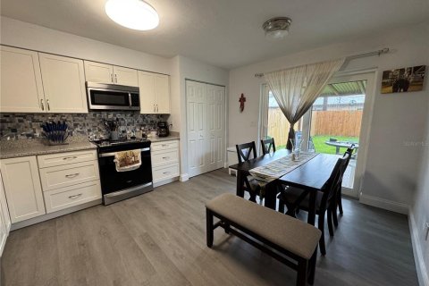 Duplex à vendre à South Daytona, Floride: 2 chambres, 85.47 m2 № 1771670 - photo 7