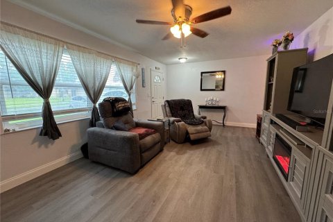 Duplex à vendre à South Daytona, Floride: 2 chambres, 85.47 m2 № 1771670 - photo 8