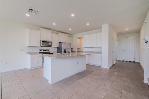 House in Riverview, Florida 5 bedrooms, 275.36 sq.m. № 2201904 - photo 18