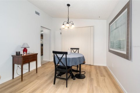 Casa en venta en Lake Mary, Florida, 3 dormitorios, 130.43 m2 № 1885424 - foto 11
