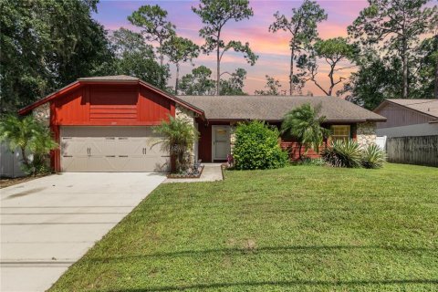 Casa en venta en Lake Mary, Florida, 3 dormitorios, 130.43 m2 № 1885424 - foto 1