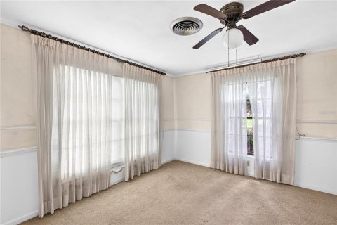 Villa ou maison à vendre à Eustis, Floride: 3 chambres, 235.51 m2 № 2419582 - photo 15