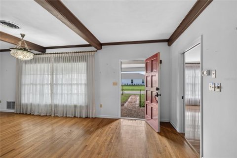 Villa ou maison à vendre à Eustis, Floride: 3 chambres, 235.51 m2 № 2419582 - photo 5