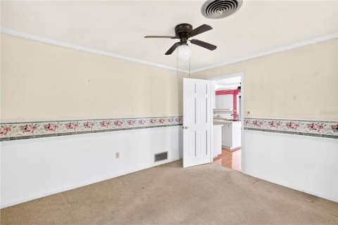 Villa ou maison à vendre à Eustis, Floride: 3 chambres, 235.51 m2 № 2419582 - photo 16