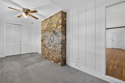 Villa ou maison à vendre à Eustis, Floride: 3 chambres, 235.51 m2 № 2419582 - photo 9