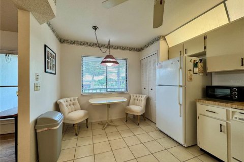 Condo in Bradenton, Florida, 2 bedrooms  № 1803095 - photo 12