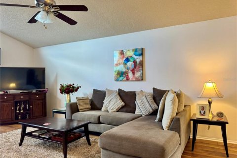 Condo in Bradenton, Florida, 2 bedrooms  № 1803095 - photo 6