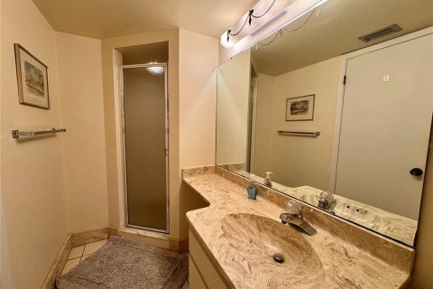 Condo in Bradenton, Florida, 2 bedrooms  № 1803095 - photo 25