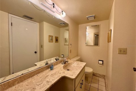 Condo in Bradenton, Florida, 2 bedrooms  № 1803095 - photo 26