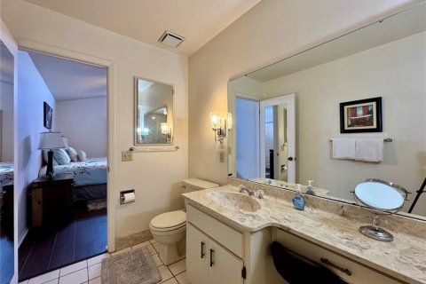 Condo in Bradenton, Florida, 2 bedrooms  № 1803095 - photo 20