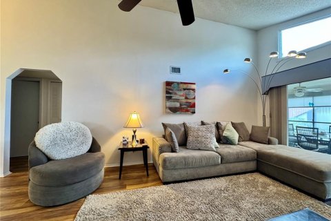 Condo in Bradenton, Florida, 2 bedrooms  № 1803095 - photo 8