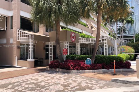 Copropriété à louer à Miami, Floride: 2 chambres, 111.48 m2 № 1965417 - photo 29