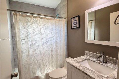 Villa ou maison à vendre à Pompano Beach, Floride: 3 chambres, 126.81 m2 № 2415967 - photo 24