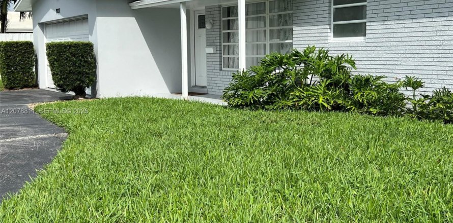 Villa ou maison à Fort Lauderdale, Floride 2 chambres, 147.34 m2 № 2328973