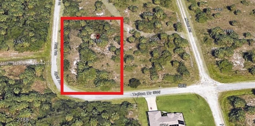 Terrain à Palm Bay, Floride № 1934474