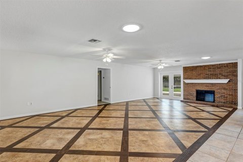 Villa ou maison à vendre à Orlando, Floride: 4 chambres, 199.93 m2 № 2220451 - photo 10