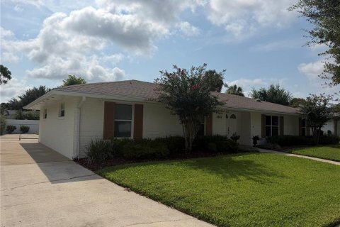 Villa ou maison à vendre à Orlando, Floride: 4 chambres, 199.93 m2 № 2220451 - photo 4