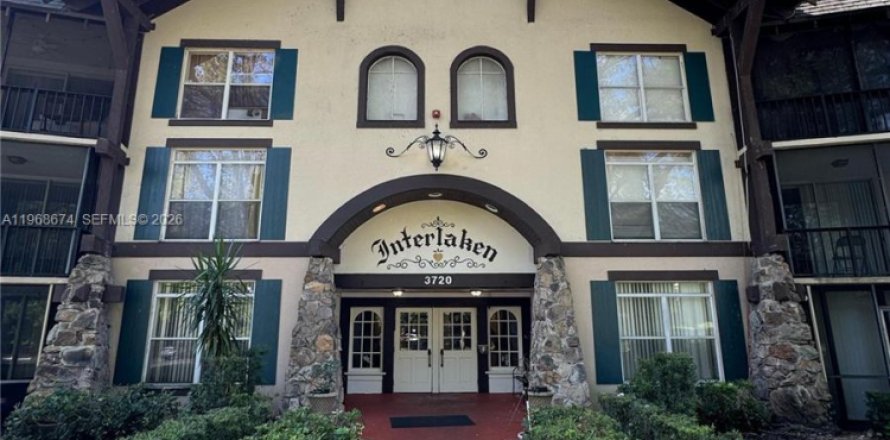 Condominio en Lauderhill, Florida, 1 dormitorio  № 2031708