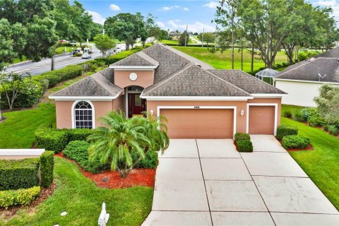 Casa en venta en Clermont, Florida, 2 dormitorios, 185.53 m2 № 1781354 - foto 1