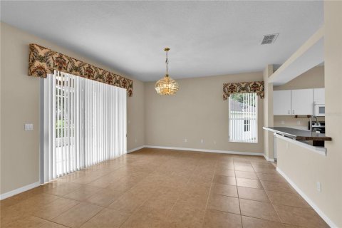 Casa en venta en Clermont, Florida, 2 dormitorios, 185.53 m2 № 1781354 - foto 9