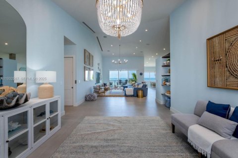 Casa en venta en Marathon, Florida, 5 dormitorios, 319.03 m2 № 1991004 - foto 7