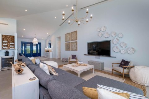 Casa en venta en Marathon, Florida, 5 dormitorios, 319.03 m2 № 1991004 - foto 16