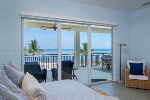 Casa en venta en Marathon, Florida, 5 dormitorios, 319.03 m2 № 1991004 - foto 21