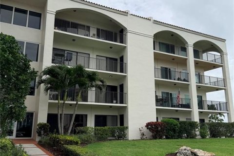 Condo in Tarpon Springs, Florida, 1 bedroom  № 2096639