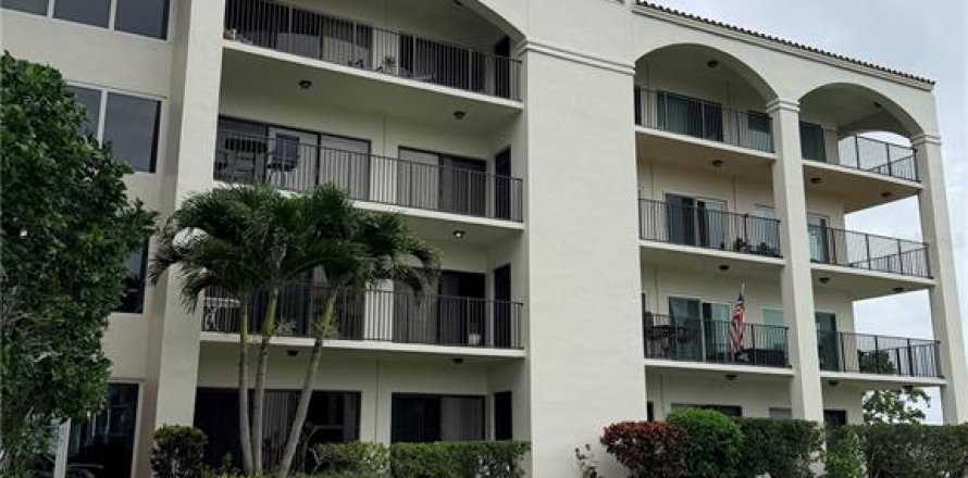 Condo in Tarpon Springs, Florida, 1 bedroom  № 2096639